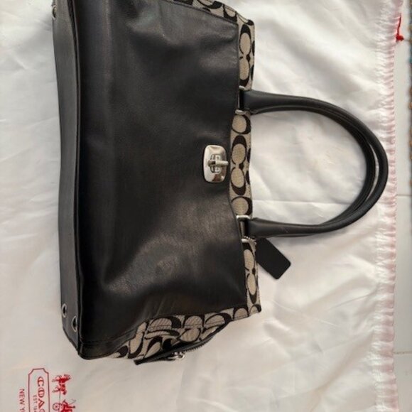 Coach Large Purse with Bag - Picture 12 of 12